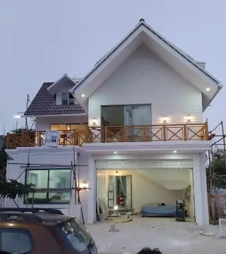 Modern house construction - HomeRoot